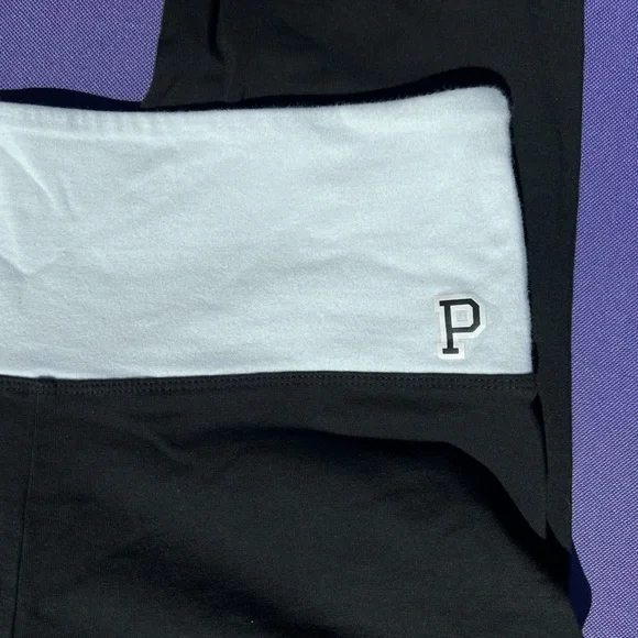 VS PINK Yoga Leggings - Picture 3 of 11